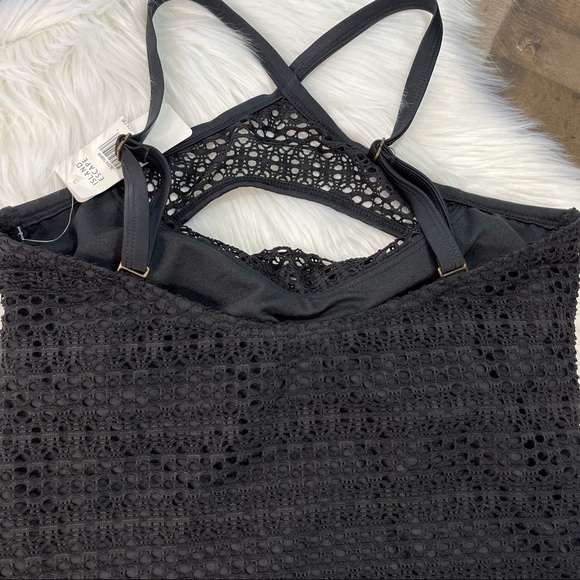 NWT Island Escape Crochet High Neck Tankini - Picture 8 of 13